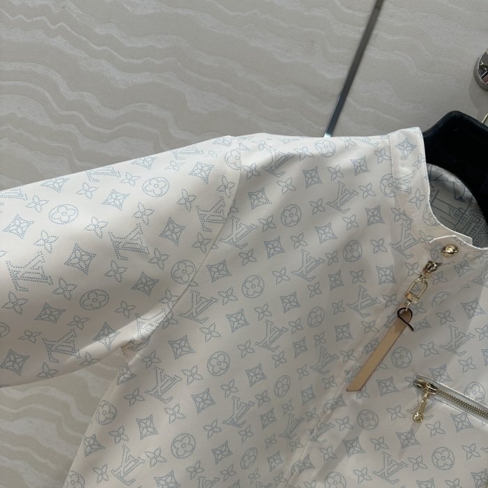 Куртка жіноча фото 4