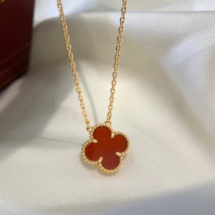 Necklace фото 3