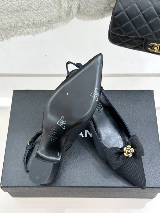 Босоножки фото 9