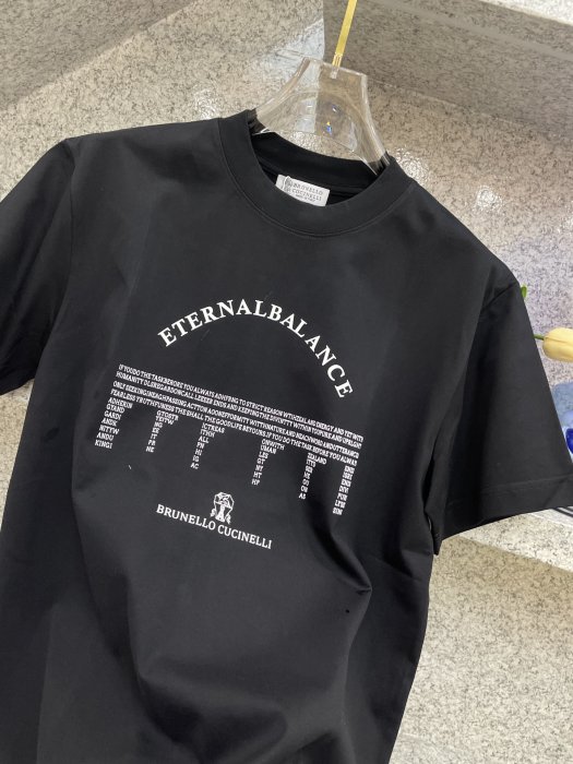 T-shirt men's фото 6
