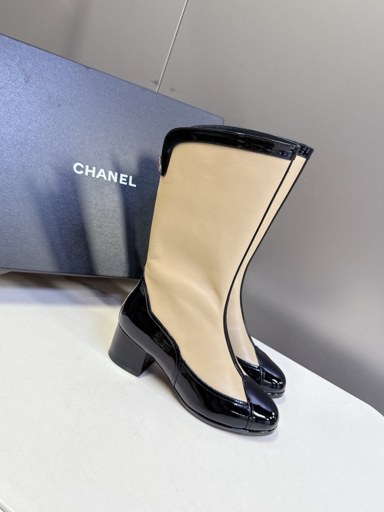 Boots women's фото 3