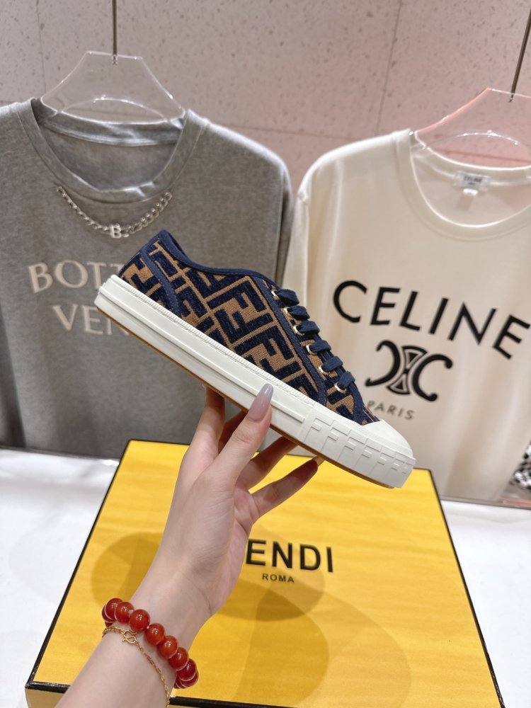 Кеди жіночі фото 5