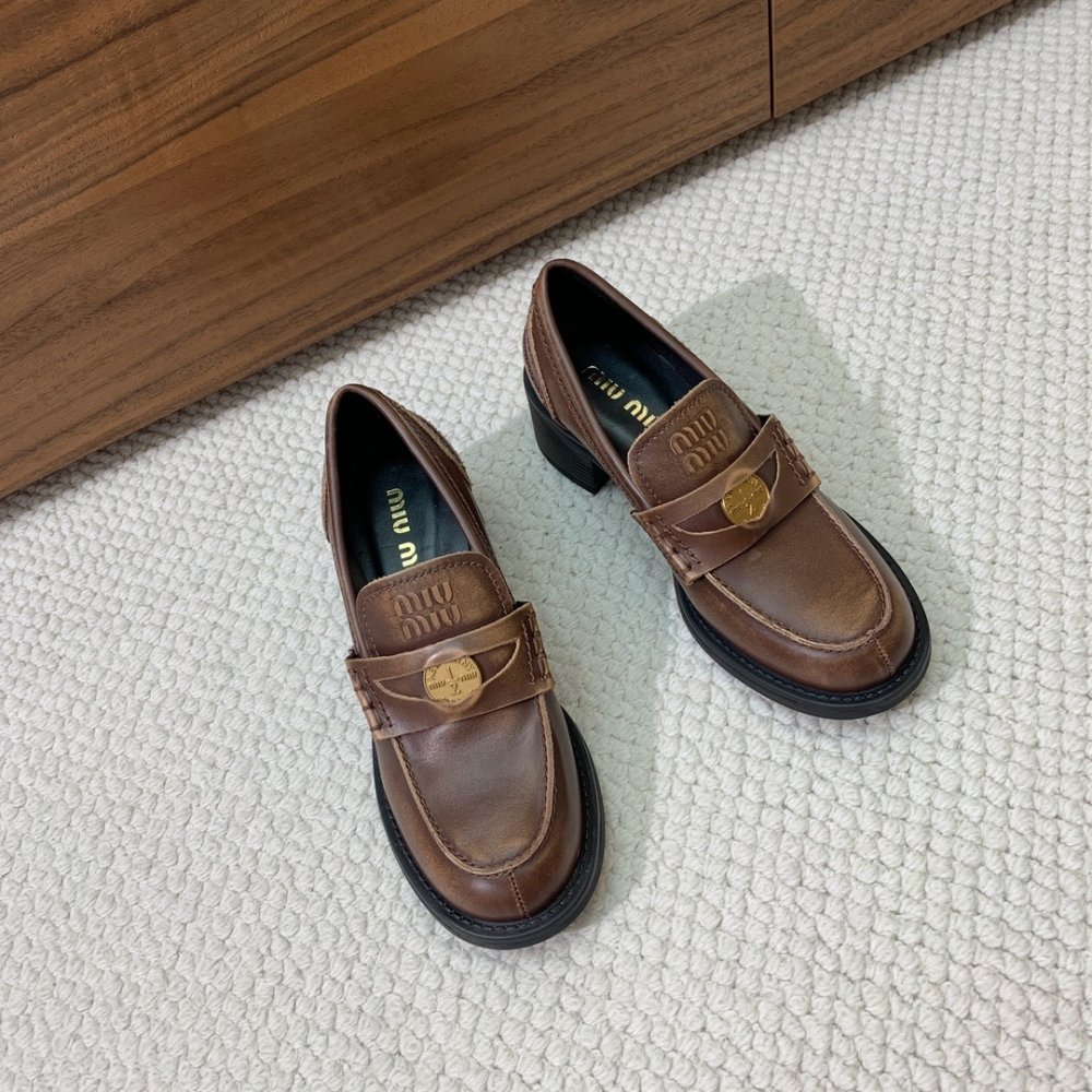 Лоферы женские фото 2