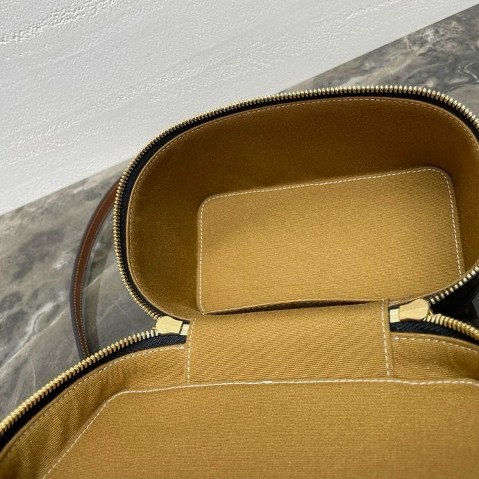 A bag VANITY 18 cm фото 8