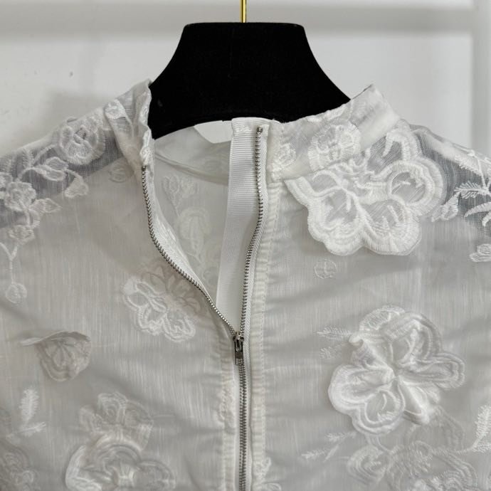 Костюм женский фото 6