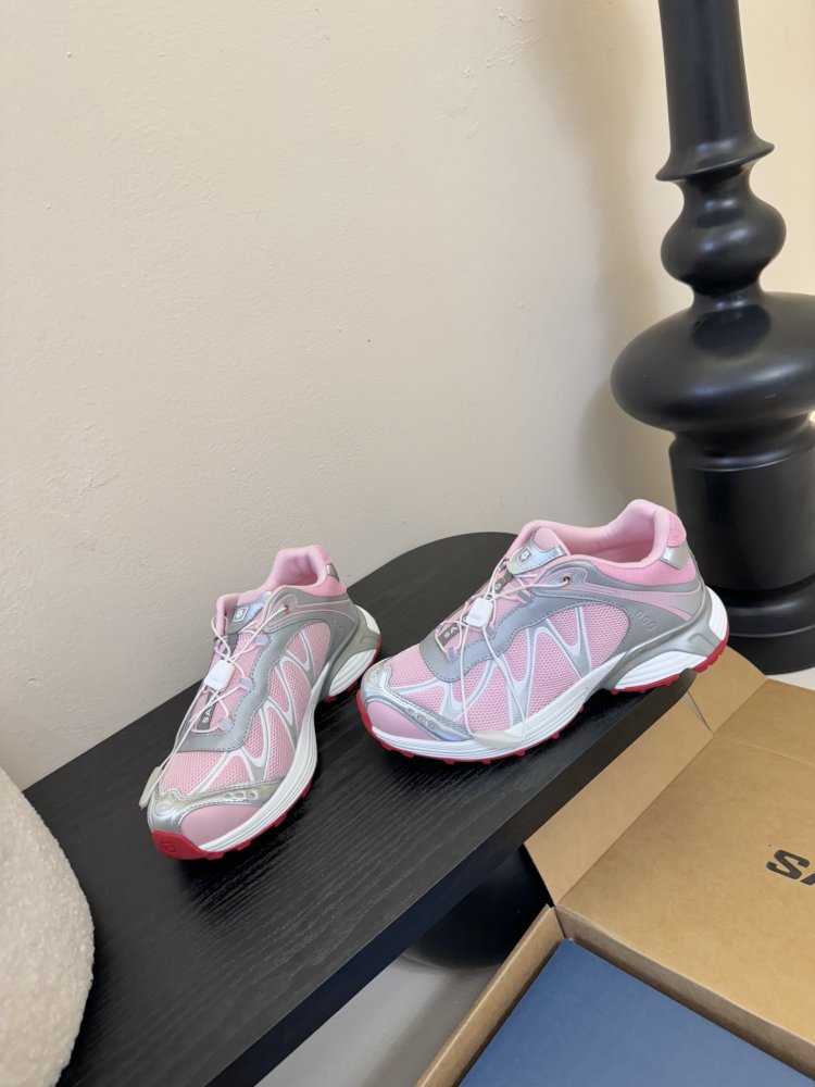 Кроссовки женские XT-6 фото 3