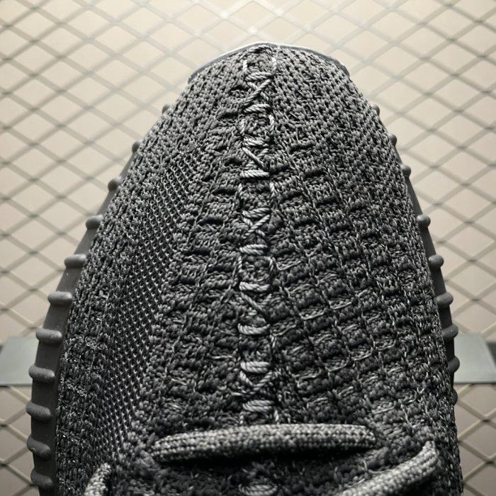 Кроссовки Yeezy Boost 350V2 фото 7