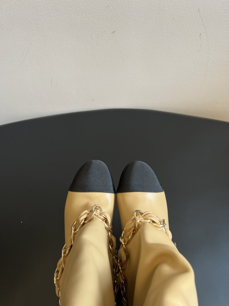 Boots women's фото 6