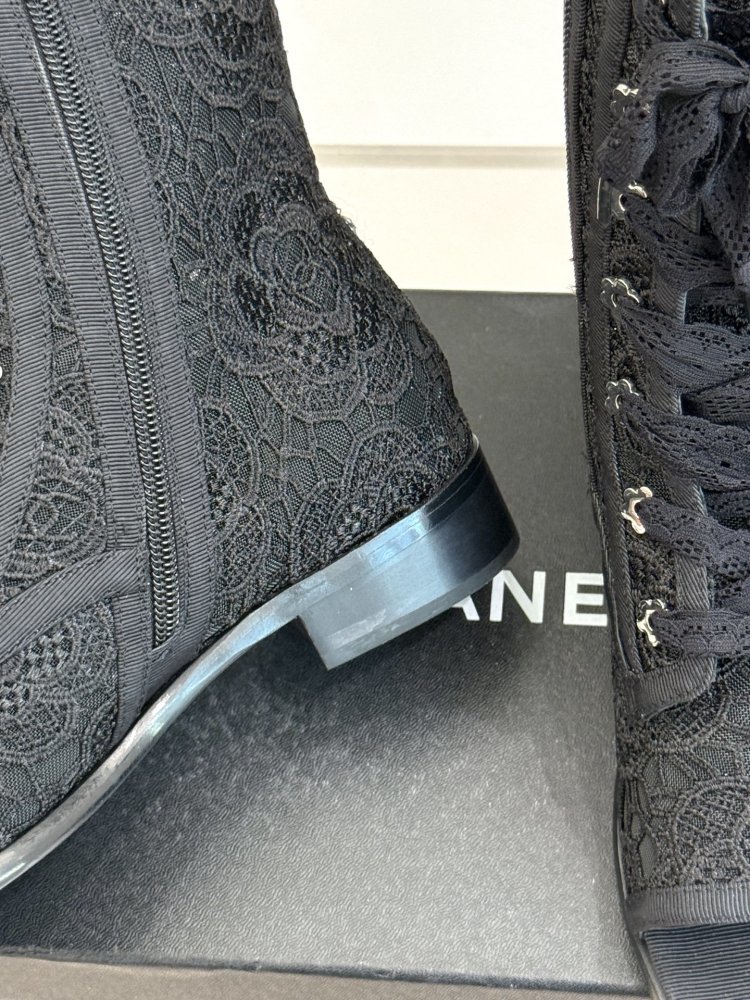 Boots women's фото 6