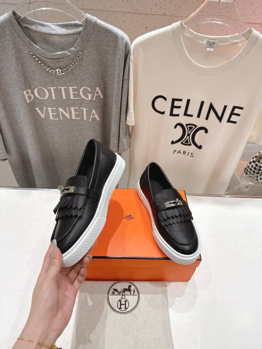 Лоферы женские фото 4