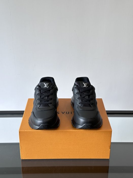 Кроссовки мужские фото 2