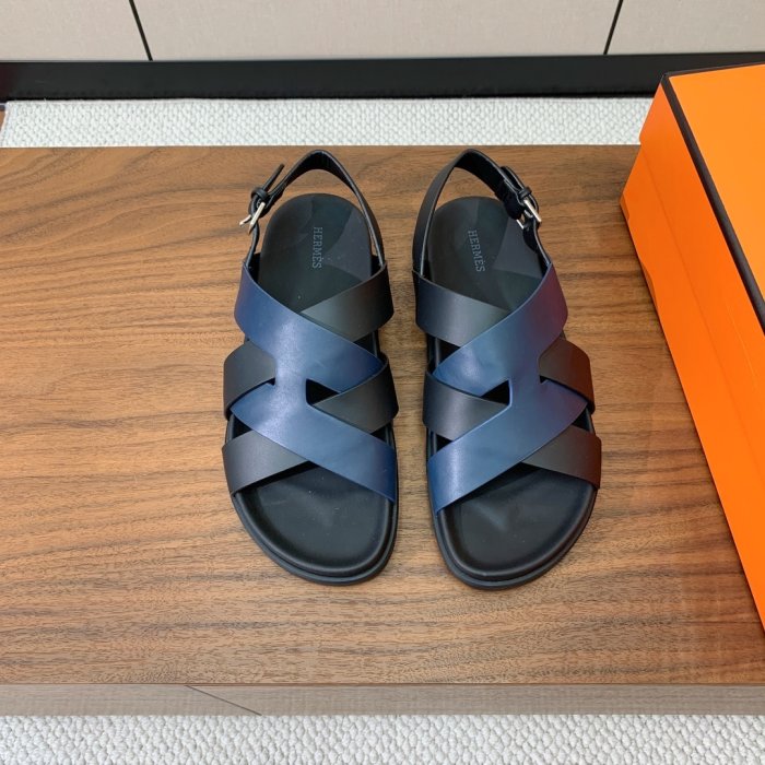 Сандалии женские