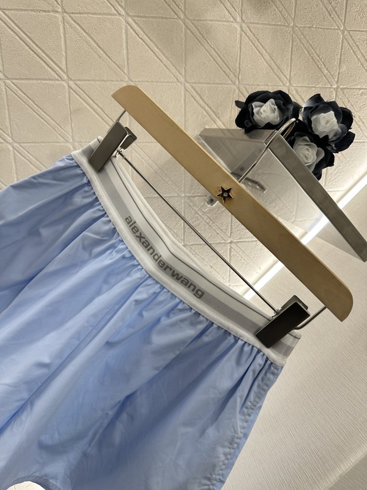 Shorts women's фото 4