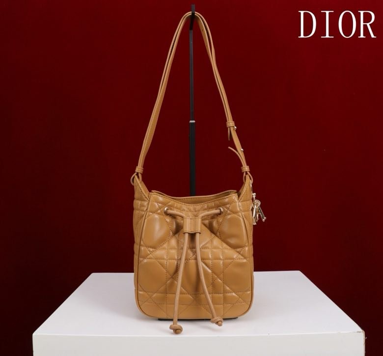 A bag leather D-Motion Small 19 cm