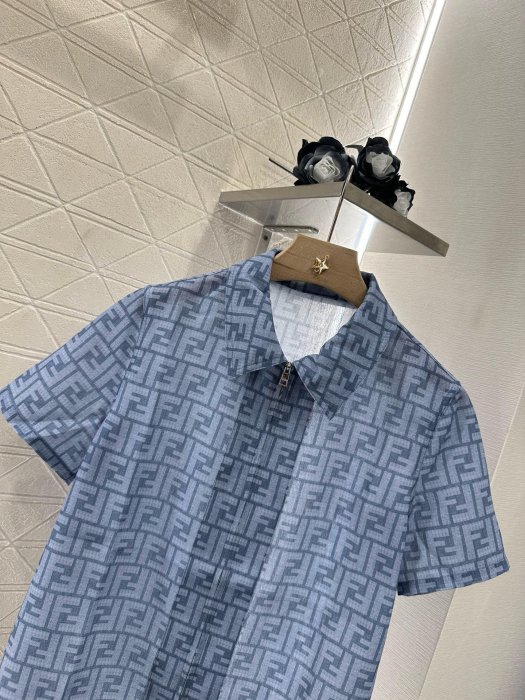 Shirt women's фото 3