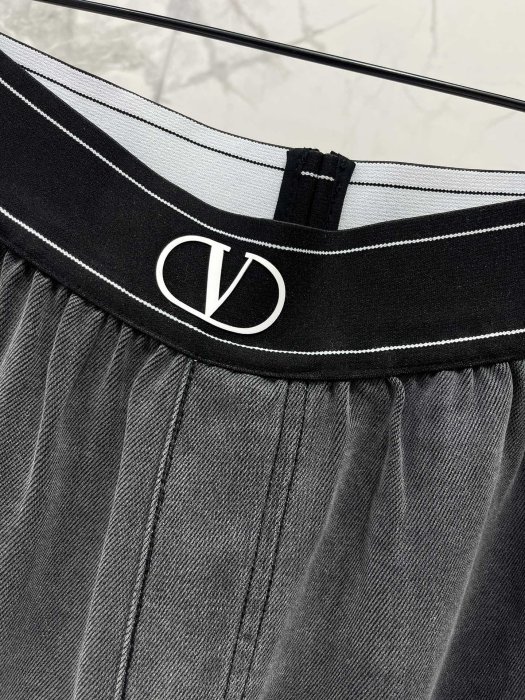 Jeans women's фото 7