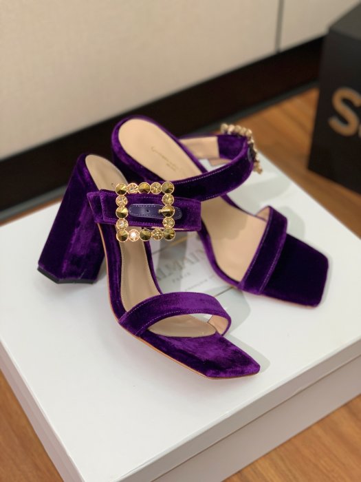 Босоножки фото 7