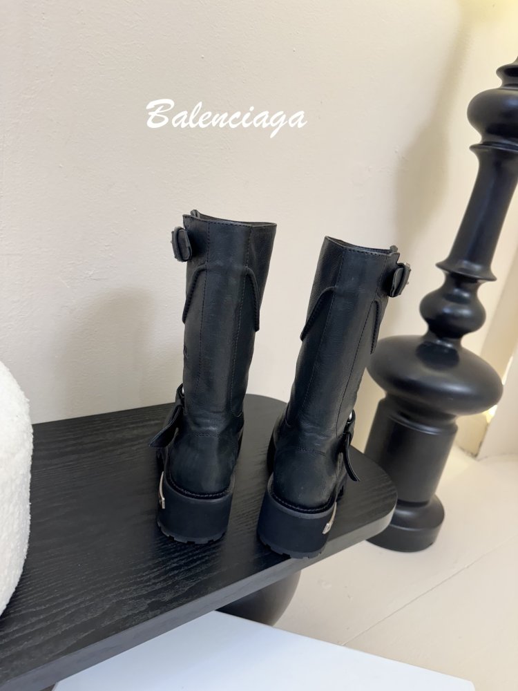 Чоботи жіночі фото 7