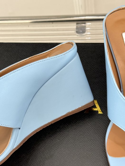 Босоножки фото 6