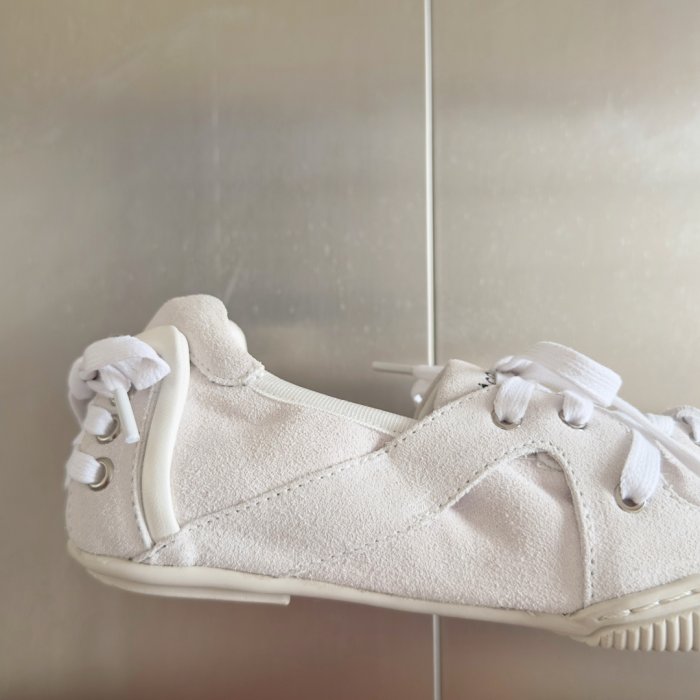 Кросівки фото 8