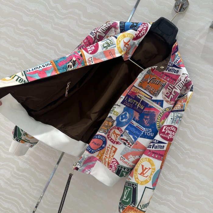 Куртка женская фото 8