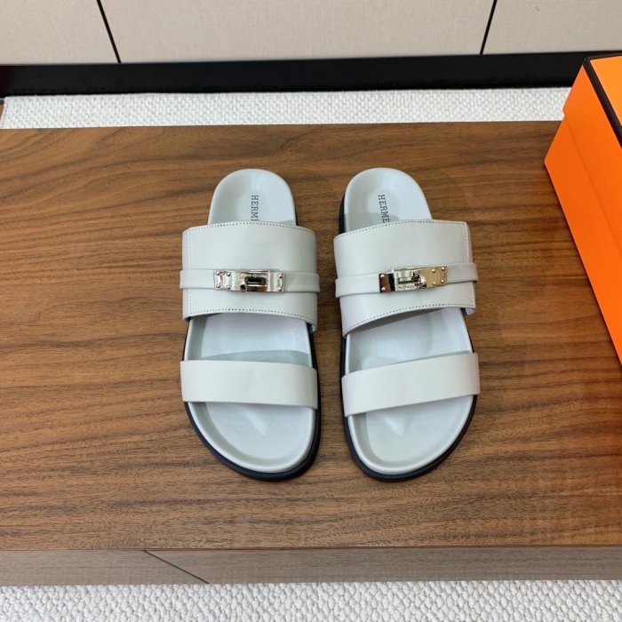 Шлепанцы женские Giulia