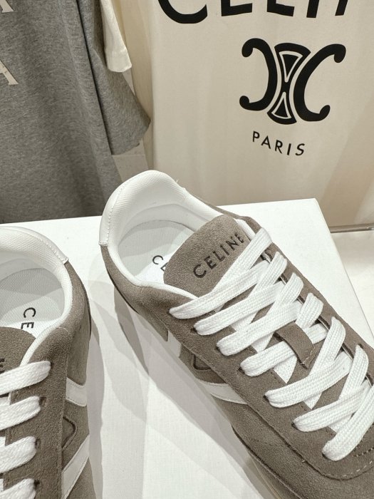 Кроссовки фото 6