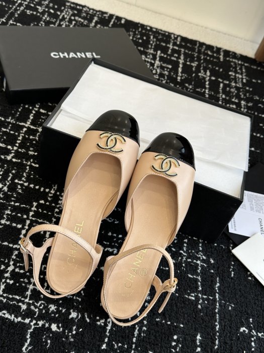 Босоножки фото 4