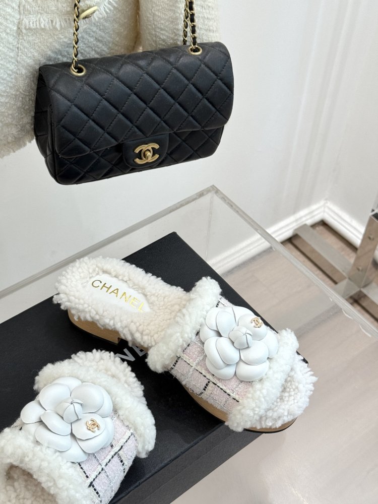 Шльопанці жіночі фото 5