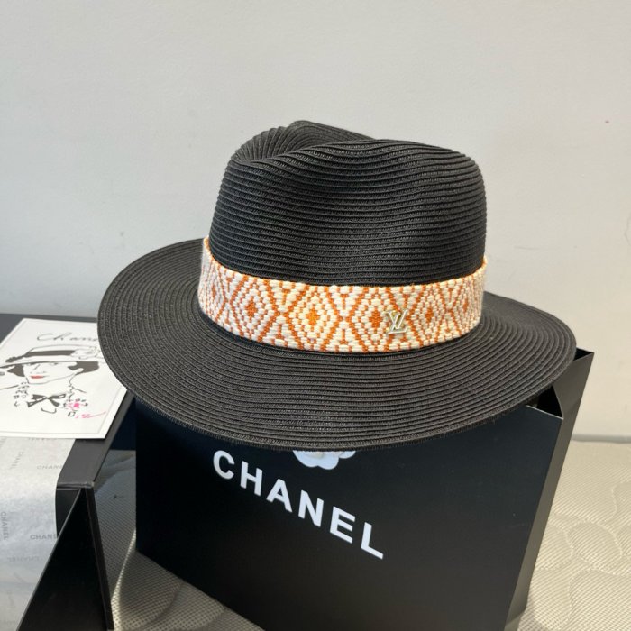 Шляпа женская