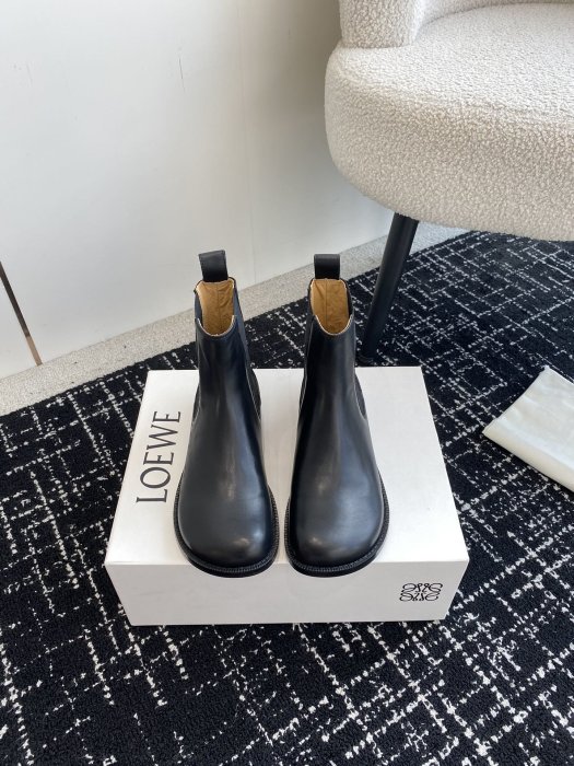 Loewe boots best sale