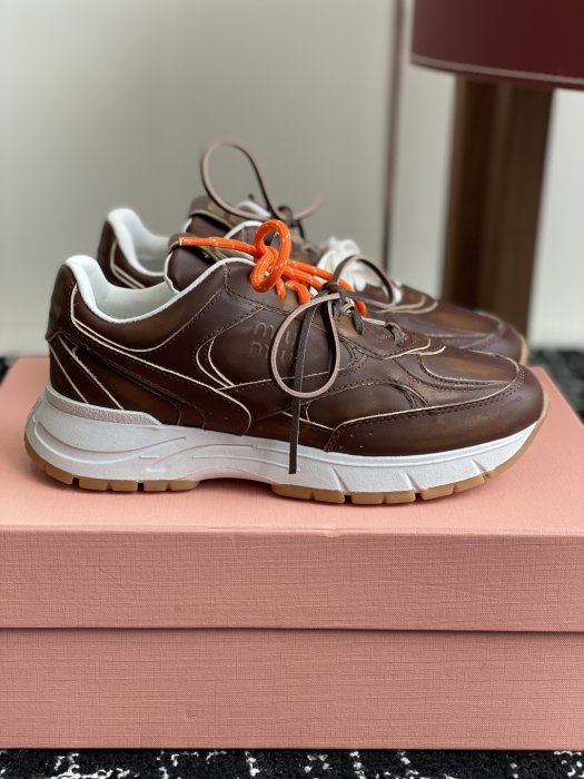 Кроссовки фото 2