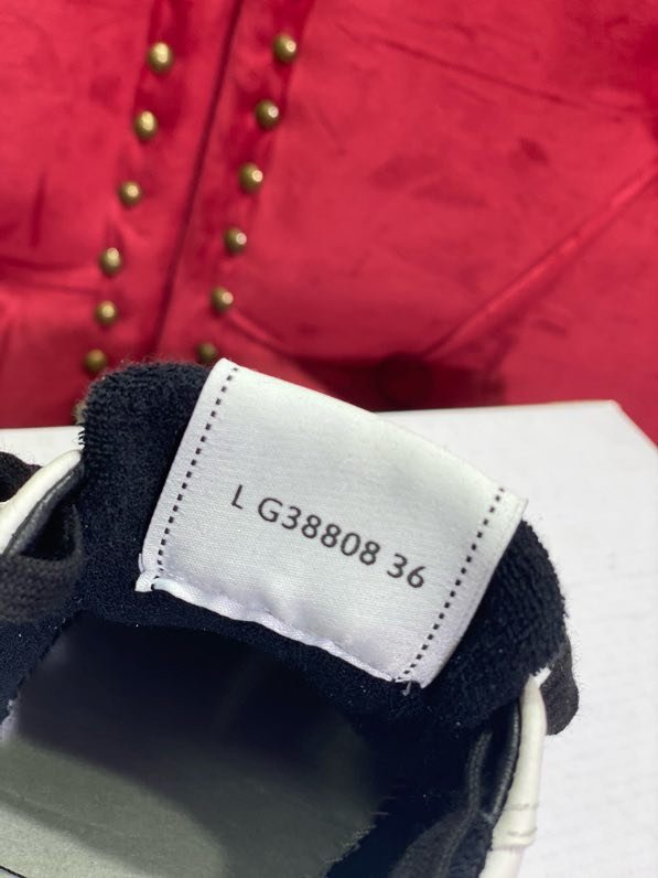 Кроссовки женские фото 9