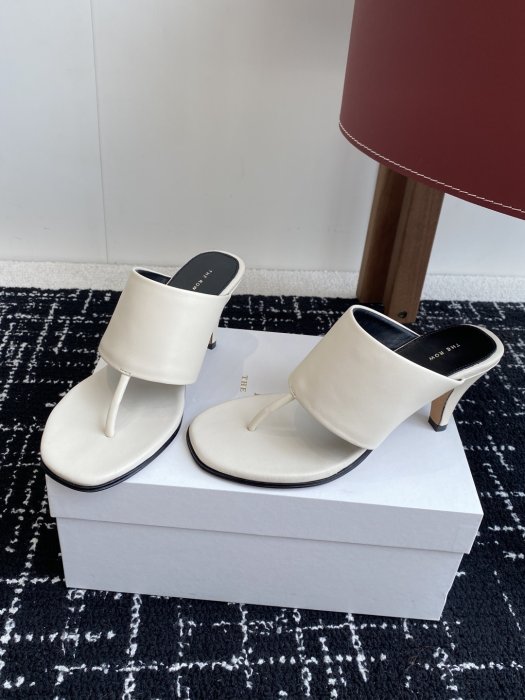 Босоніжки фото 3