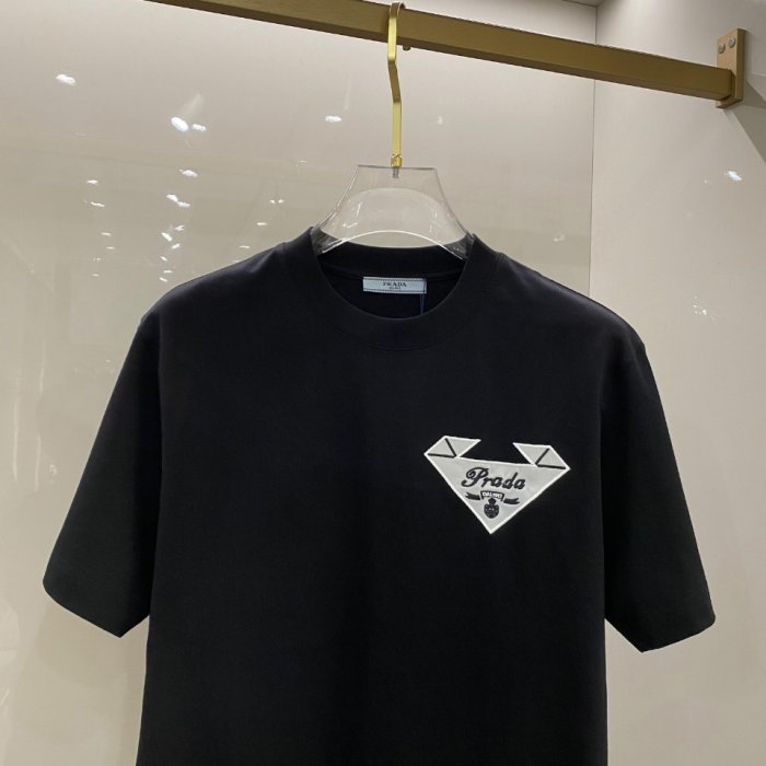 T-shirt men's фото 3