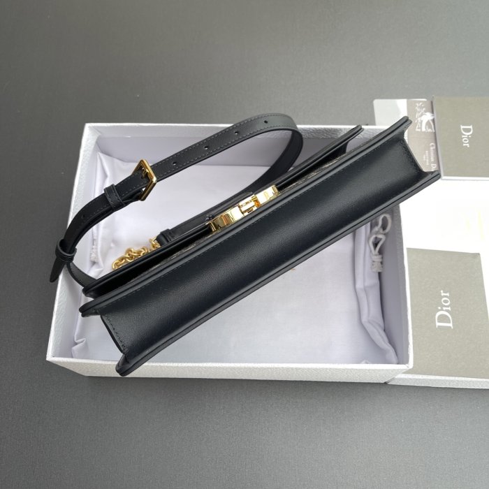 Сумка 30Montaigne 25 см фото 4