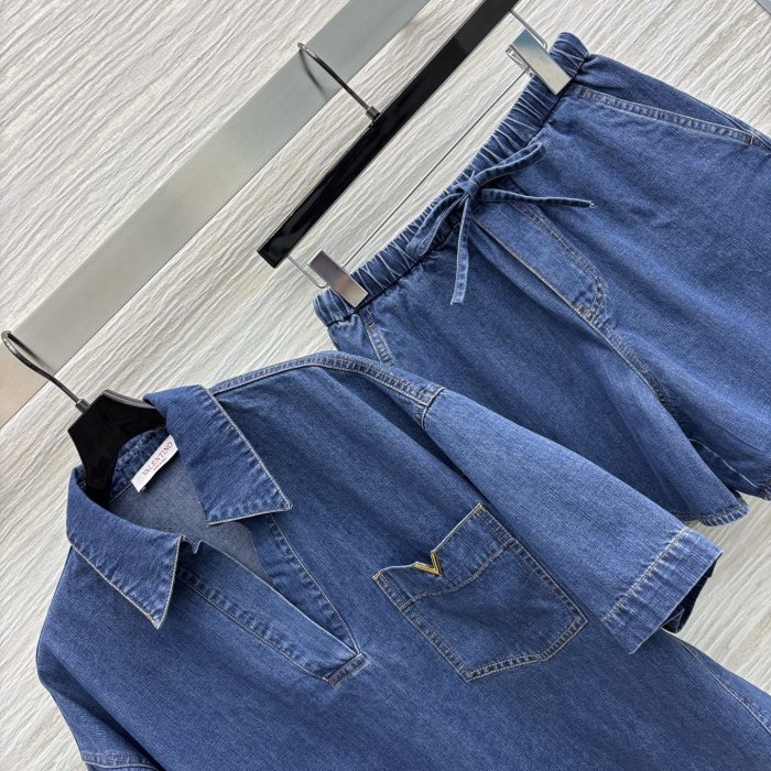 Costume female фото 2