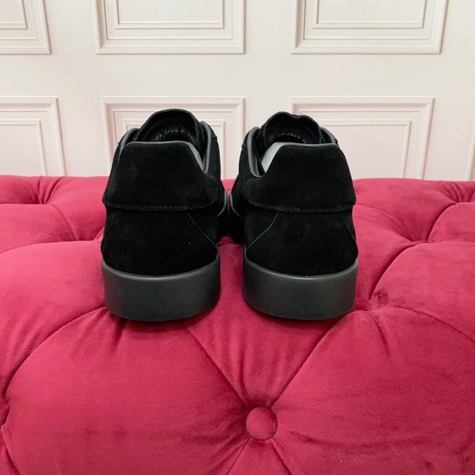 Кроссовки фото 4