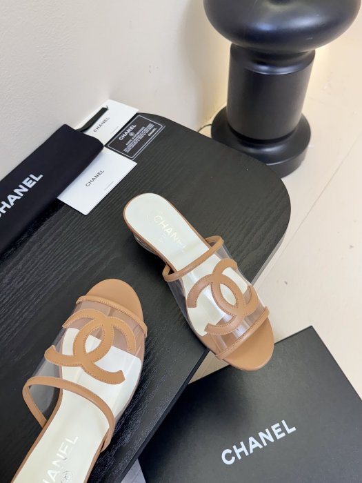 Босоножки фото 4