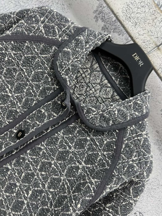 Футболка женская фото 2