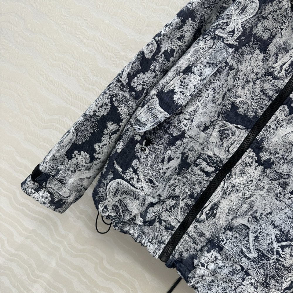 Jacket women's фото 4