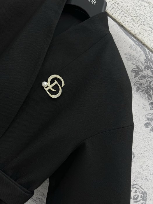 Куртка жіноча фото 5