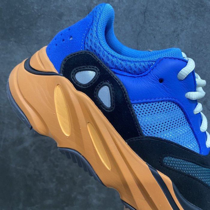 Кросівки Yeezy 700 Bright Blue GZ0541 фото 9