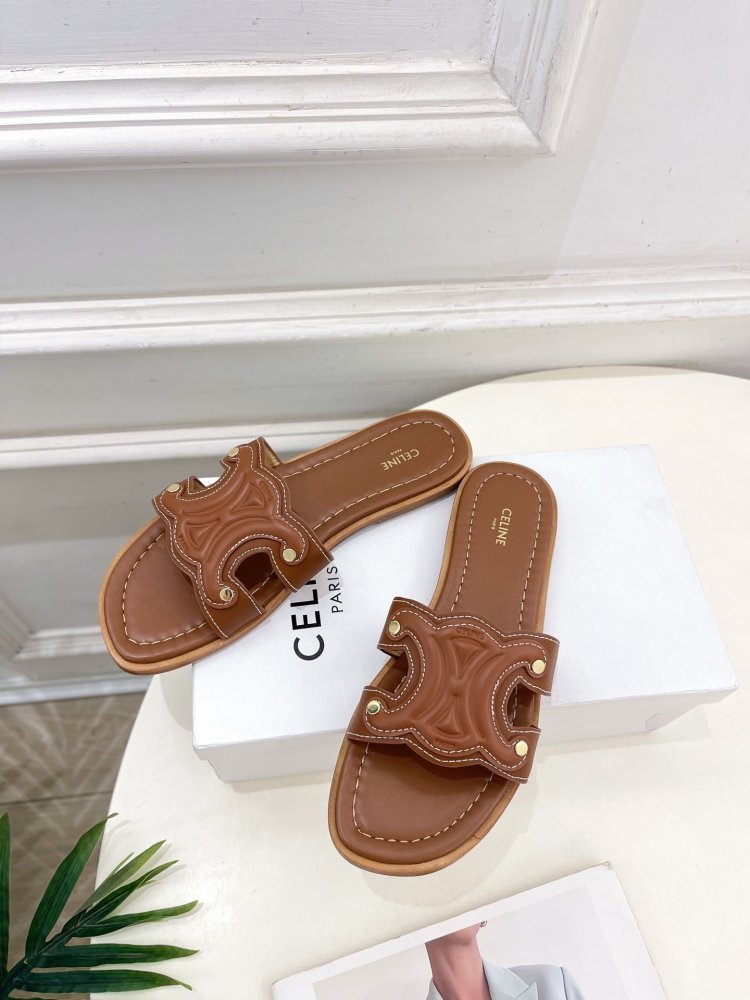 Шльопанці жіночі фото 4