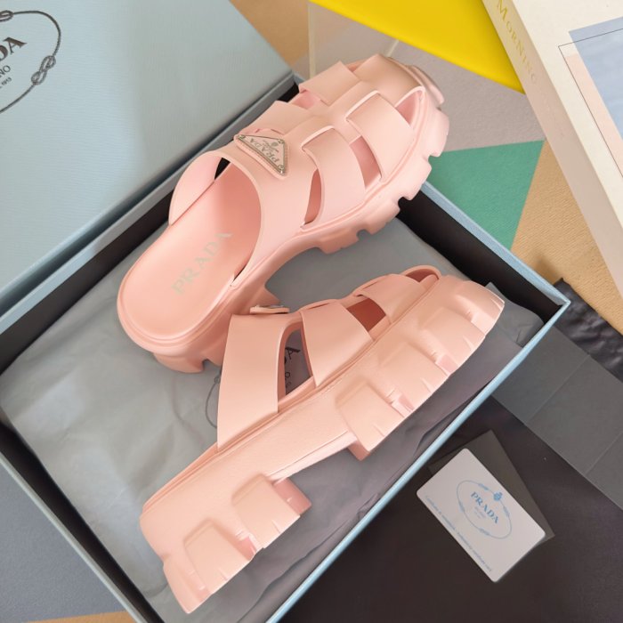 Босоножки фото 4