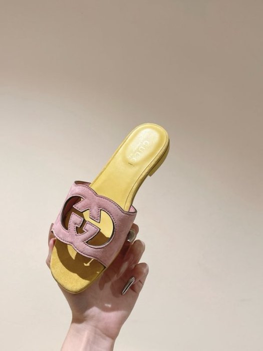 Шлепанцы фото 9