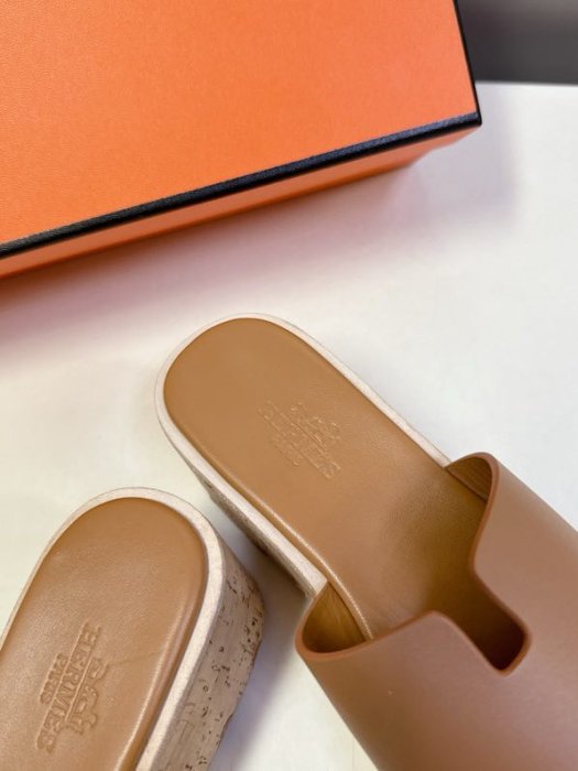 Босоножки фото 4