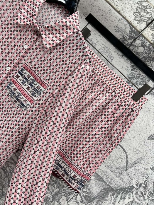 Костюм женский фото 6