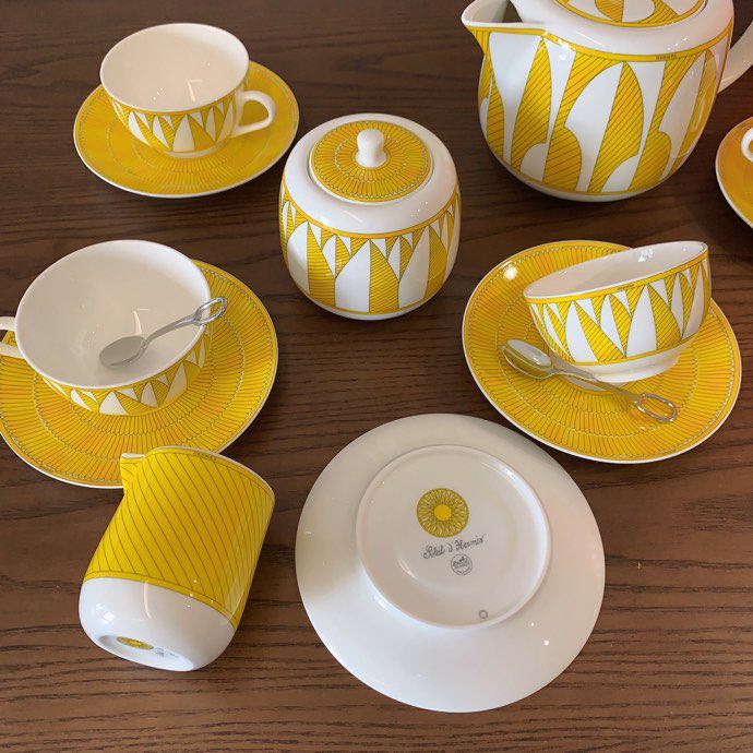 Tea service of bone porcelain, series Soleil De Hermes фото 8