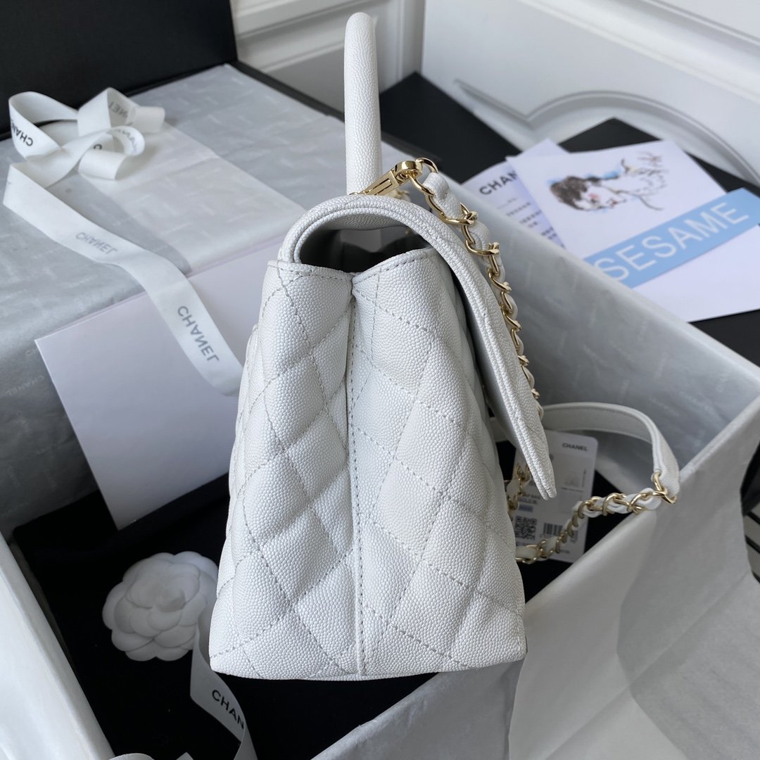 A bag A92991 Coco handle flap 2way Shoulder Bag 18 cm, white фото 6